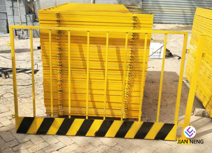 Reused Foundation Pit Perbatasan Ujung Perlindungan Pagar Pembatas Yard Pemisahan Warna Murni