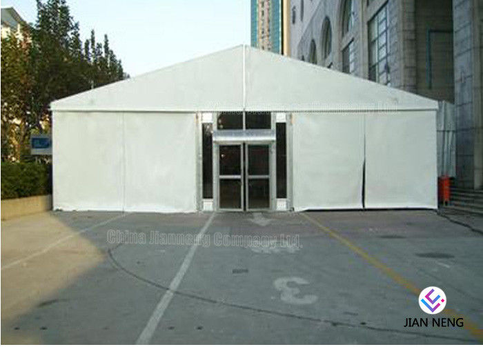 Tenda Penyimpanan Industri Luar Besar Profesional Dengan Pintu Bergulir 20 30M Lebar