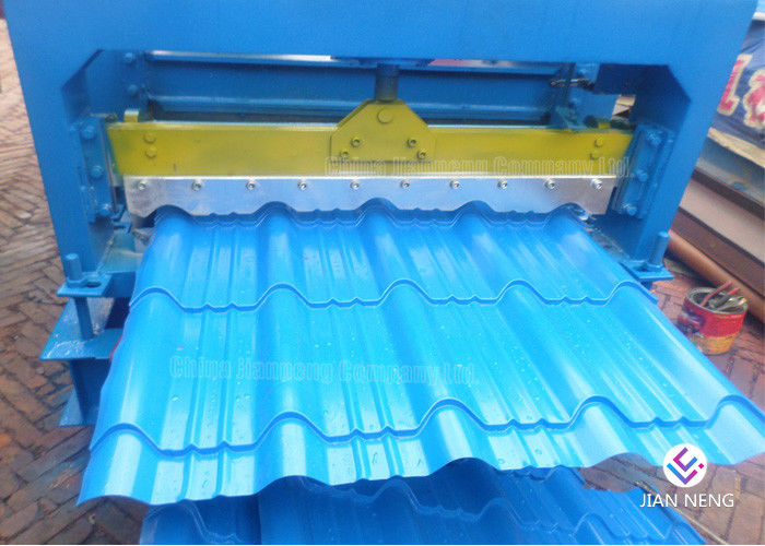 Lembaran logam mengkilap ubin Mesin Roll Forming, PPGI Steel Roof membuat mesin Line Produksi