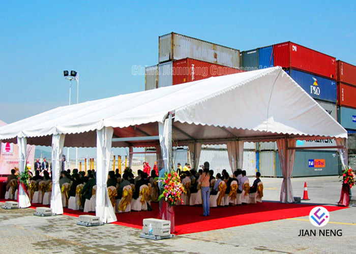 600 ~ 1000 Orang Tenda Bingkai Aluminium, Tenda Acara PVC Putih Dengan Pintu Kaca Sayap Ganda